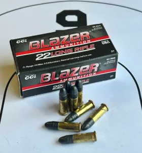 Munición CCI BLAZER .22LR