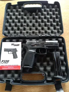 Pistola Sig Sauer 9 mm
